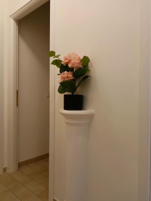 Rome - Termini House Apartment ภายนอก รูปภาพ